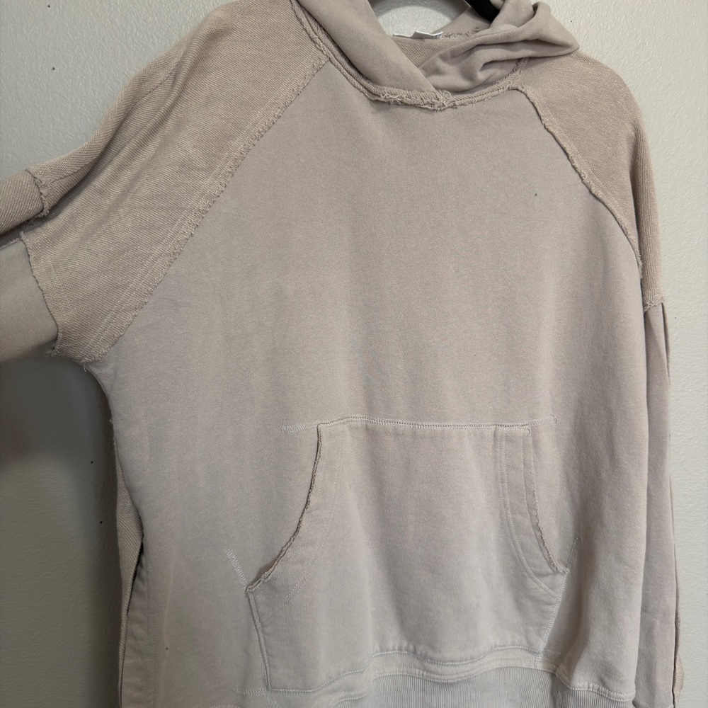 Beige Hoodie w/ side slits - Picture 2 of 4